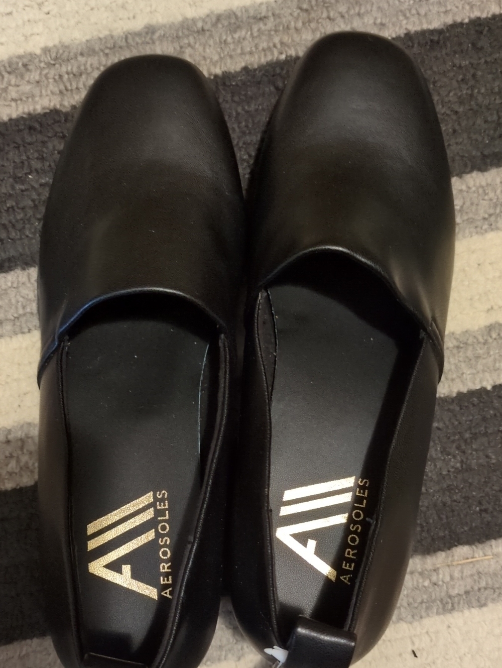 AEROSOLES Black Slip-On Ballet Flats